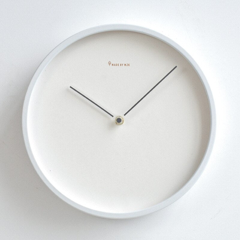 sleek-minimalist-silent-wall-c-3-iyucy0