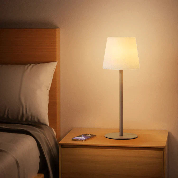 wireless-colour-changing-table-2-s0kpgs